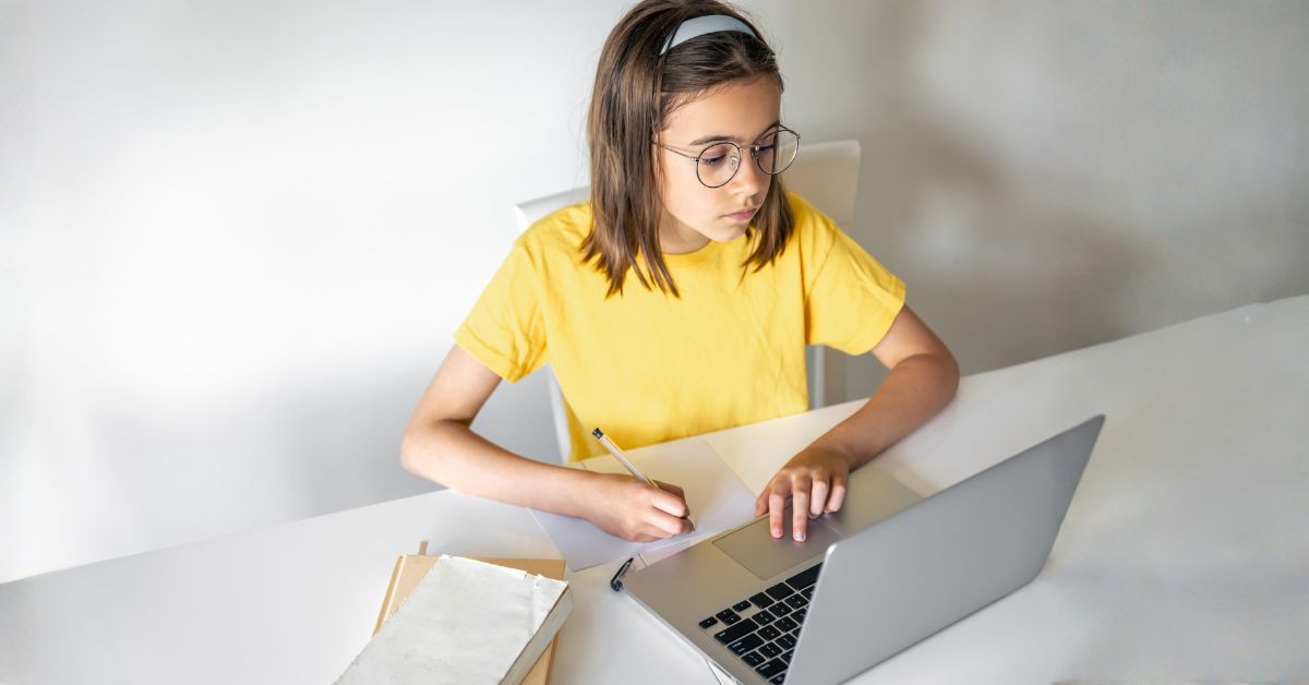 Spielerisches digitales Vokabellernen mit Serious Games