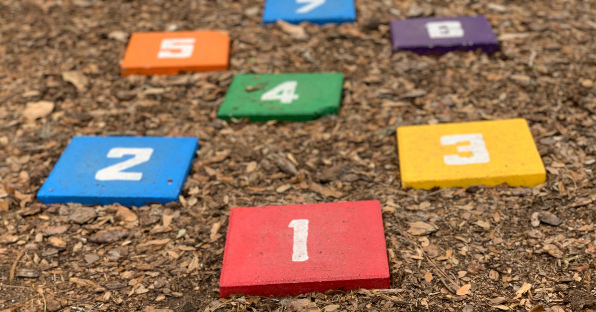 Spielerisches Lernen für draußen